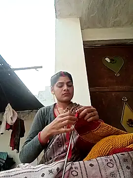 Snapshot of Janki_cute chatting on February 14, 12:13 pm Janki cute online show from February 14, 12:13 pm