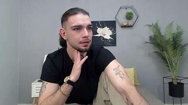 KaneHunter online show from January 10, 9:30 pm