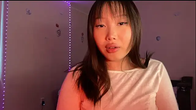 Snapshot of darsywhispers chatting on December 5, 12:36 pm darsywhispers online show from December 5, 12:36 pm