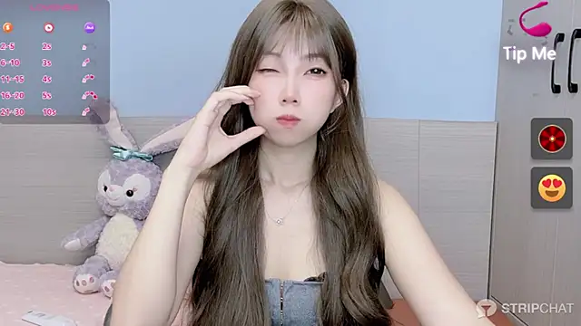 Snapshot of Fortune-PZ chatting on December 3, 8:34 am Fortune-PZ online show from December 3, 8:34 am