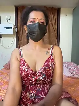 Snapshot of TeddyLover5 chatting on December 15, 5:39 pm TeddyLover5 online show from December 15, 5:39 pm