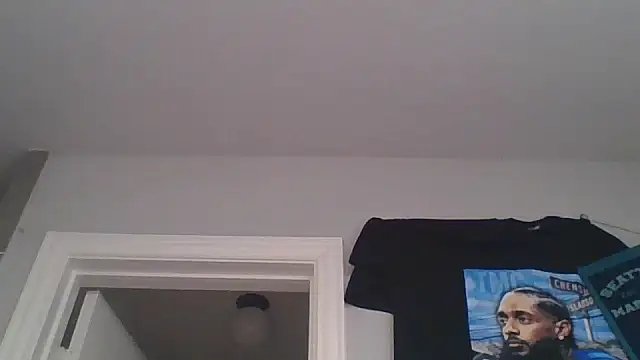 Snapshot of YOUNGmj6023 chatting on December 2, 9:03 am YOUNGmj6023 online show from December 2, 9:03 am