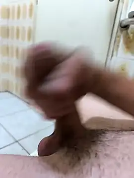 daniellDT online show from November 29, 8:01 pm