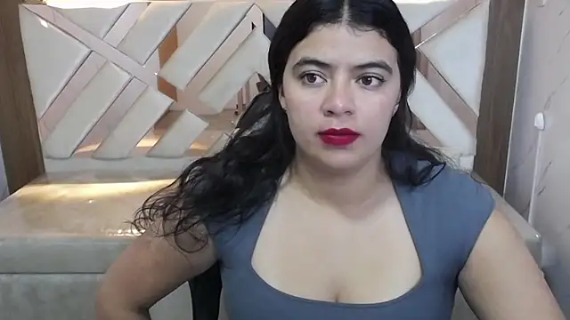 Snapshot of Evangeline_b chatting on November 30, 12:42 pm Evangeline b online show from November 30, 12:42 pm