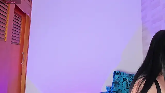 Snapshot of julieta_jane_s chatting on December 14, 7:29 pm julieta jane s online show from December 14, 7:29 pm