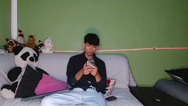 Snapshot of murb_xxx chatting on December 15, 3:49 pm murb xxx online show from December 15, 3:49 pm