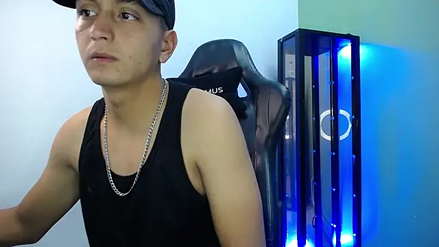 Snapshot of Bagels_ chatting on December 2, 11:15 am Bagels online show from December 2, 11:15 am