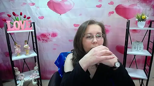 DaisyEdit online show from May 2, 5:45 am