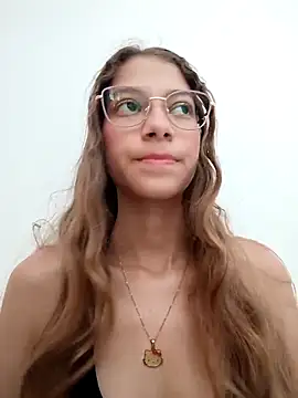 Vanneskk online show from February 9, 2:43 pm