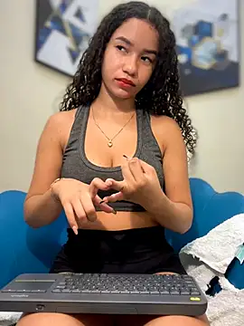 ZoeyFierce online show from June 11, 7:34 pm
