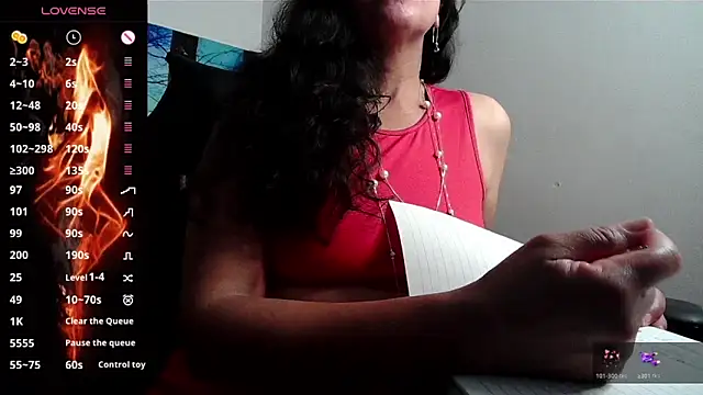 Snapshot of Whisperingfire chatting on June 13, 8:07 pm Whisperingfire online show from June 13, 8:07 pm