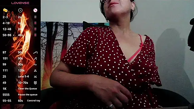 Whisperingfire online show from July 8, 8:35 pm