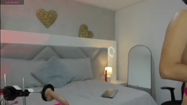 Valery jame online show from February 5, 7:29 pm