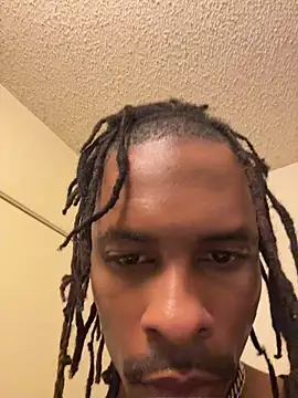 Snapshot of xxxsylvester chatting on June 17, 2:58 am xxxsylvester online show from June 17, 2:58 am
