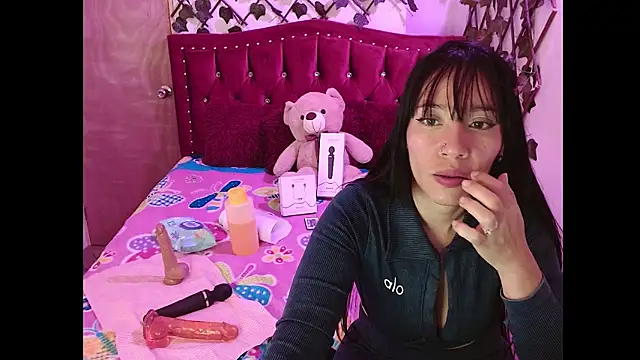 Ema hot 01 online show from March 11, 8:48 pm