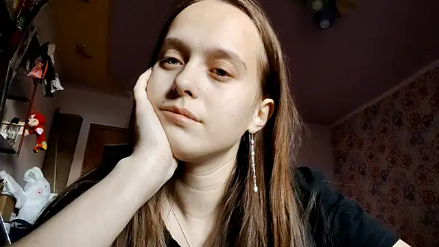 Snapshot of SophieHazely chatting on December 16, 6:07 am SophieHazely online show from December 16, 6:07 am