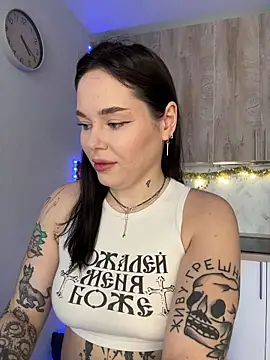 EvaNoirrr online show from December 4, 6:23 am