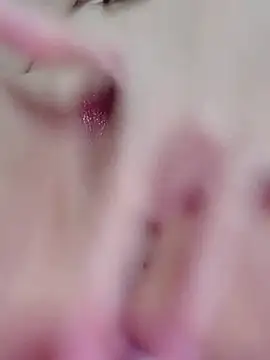 Snapshot of ccxrr2025 chatting on December 15, 8:13 pm ccxrr2025 online show from December 15, 8:13 pm