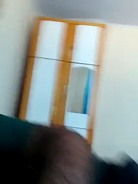 Snapshot of Silvakkfitk chatting on December 2, 2:23 pm Silvakkfitk online show from December 2, 2:23 pm