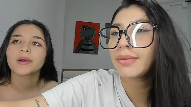 Snapshot of ROUS_SWEET_ chatting on June 4, 3:12 am ROUS SWEET online show from June 4, 3:12 am