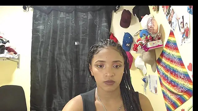 lia Hazbun online show from December 3, 3:03 am