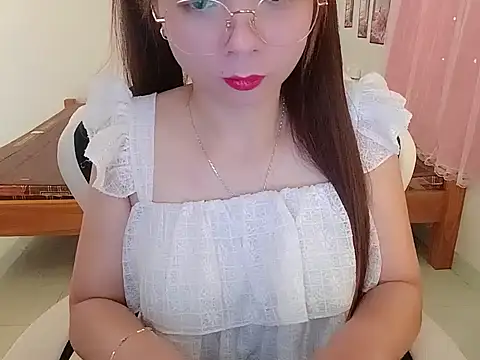 BabyDoll1999 online show from July 23, 2:09 am