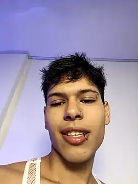 Super boys1 online show from December 4, 9:01 pm