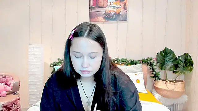 Carolina-sky online show from December 14, 1:00 am