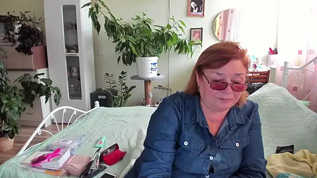 Snapshot of rekelme chatting on September 13, 1:44 pm rekelme online show from September 13, 1:44 pm