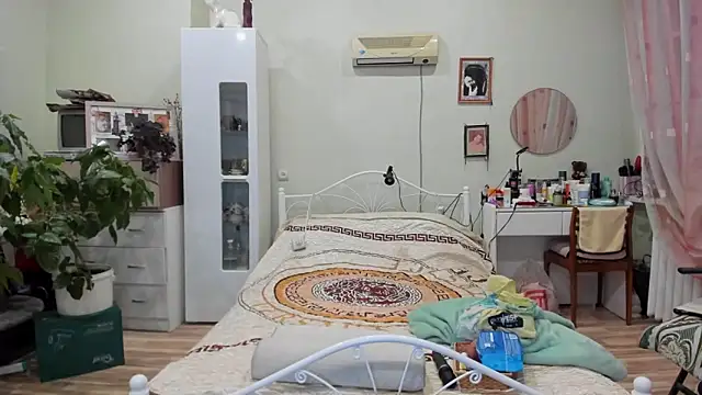 rekelme online show from December 19, 6:15 pm