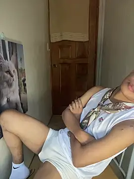 asiantwink0000 online show from February 3, 6:40 am