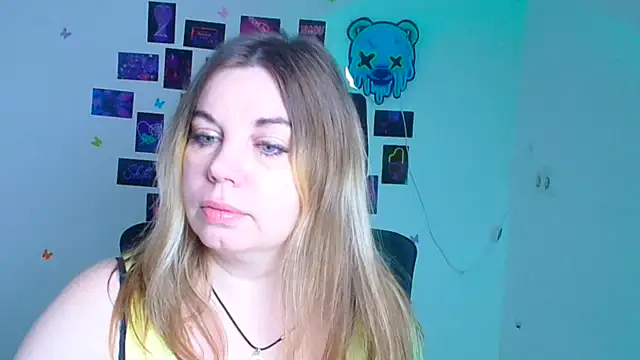 Snapshot of Amanda_Swannn chatting on December 5, 6:44 am Amanda Swannn online show from December 5, 6:44 am