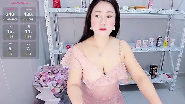 Wan-Yun-520 online show from June 16, 12:24 am