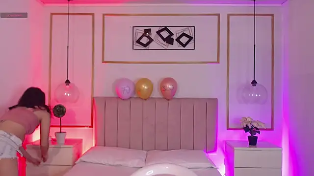 Snapshot of IsabellaCherryX chatting on November 29, 3:53 am IsabellaCherryX online show from November 29, 3:53 am