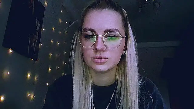 Whitehex666 online show from January 7, 11:01 am