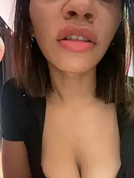 Snapshot of Quierolechiitaaa chatting on January 6, 7:50 pm Quierolechiitaaa online show from January 6, 7:50 pm