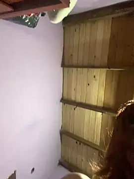 Snapshot of Quierolechiitaaa chatting on March 9, 11:42 pm Quierolechiitaaa online show from March 9, 11:42 pm