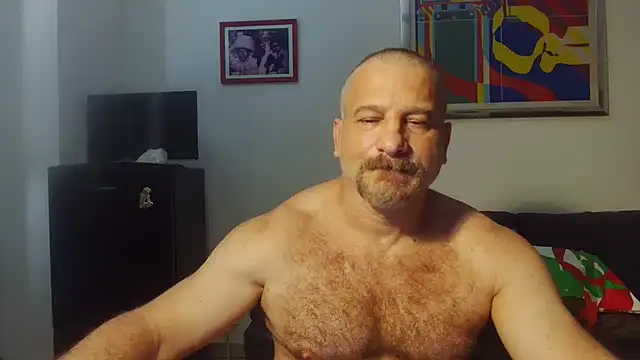 Snapshot of Mauro7788 chatting on July 18, 9:46 am Mauro7788 online show from July 18, 9:46 am
