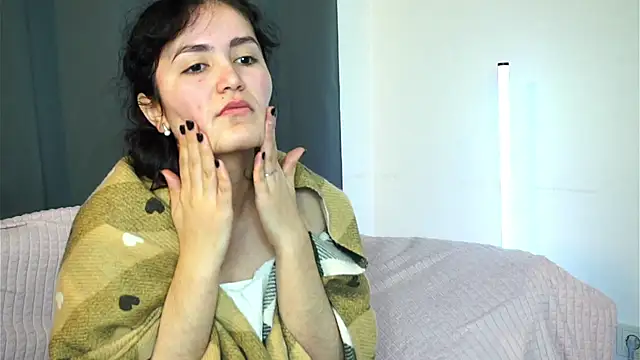 GilmaFaurot online show from December 3, 10:46 am