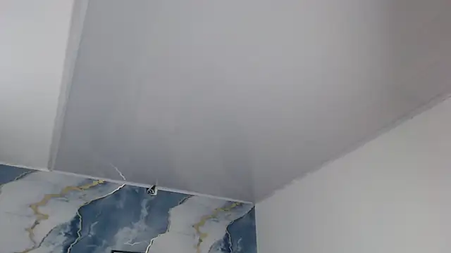 Snapshot of Cherrysmalll chatting on December 5, 5:09 pm Cherrysmalll online show from December 5, 5:09 pm