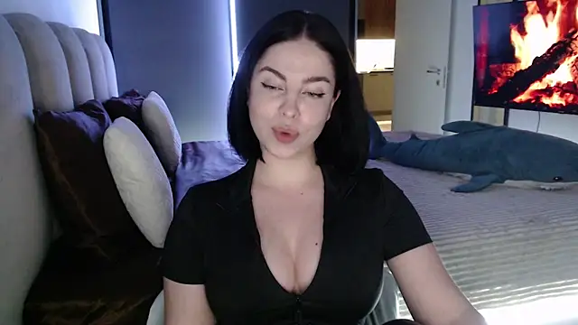 Snapshot of RachelCamp chatting on April 24, 8:22 pm RachelCamp online show from April 24, 8:22 pm