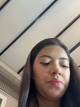 Snapshot of GoodGirlGone chatting on December 2, 1:05 pm GoodGirlGone online show from December 2, 1:05 pm