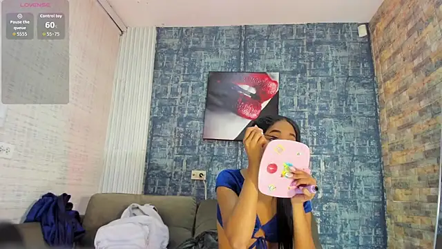 Brizza H033 online show from December 22, 8:39 pm