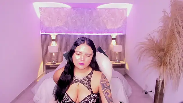 Snapshot of Allyson_brown_ chatting on December 14, 11:48 am Allyson brown online show from December 14, 11:48 am