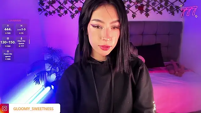 Ounla Sweet online show from February 9, 1:09 am