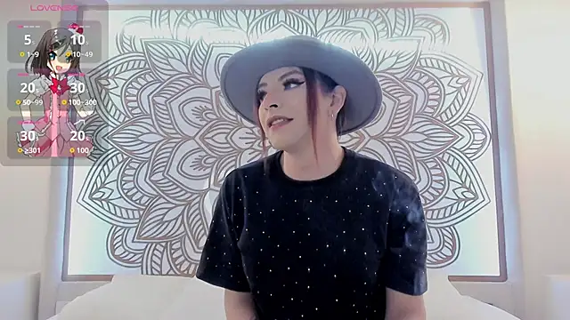 Snapshot of Lilith_Zamara_ chatting on December 2, 1:39 pm Lilith Zamara online show from December 2, 1:39 pm