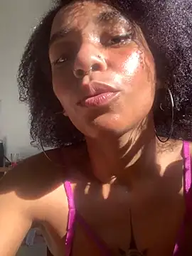 Lillith Bloom online show from February 19, 6:48 pm