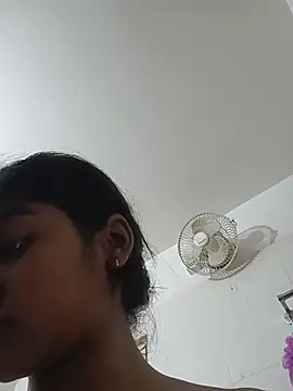Cute diya023 online show from June 14, 1:46 pm
