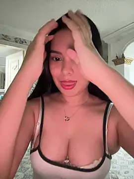 Snapshot of sweet_ruby_ chatting on June 8, 1:39 am sweet ruby online show from June 8, 1:39 am