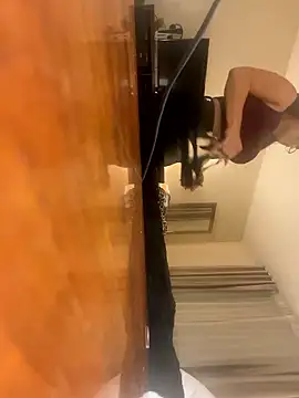 Snapshot of sexxxylex chatting on January 6, 3:32 am sexxxylex online show from January 6, 3:32 am